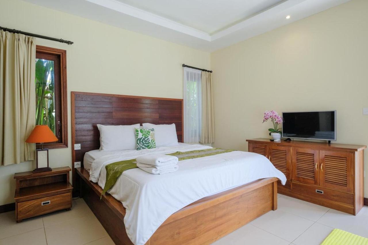 Dinar Hills Ungasan Otel Dış mekan fotoğraf